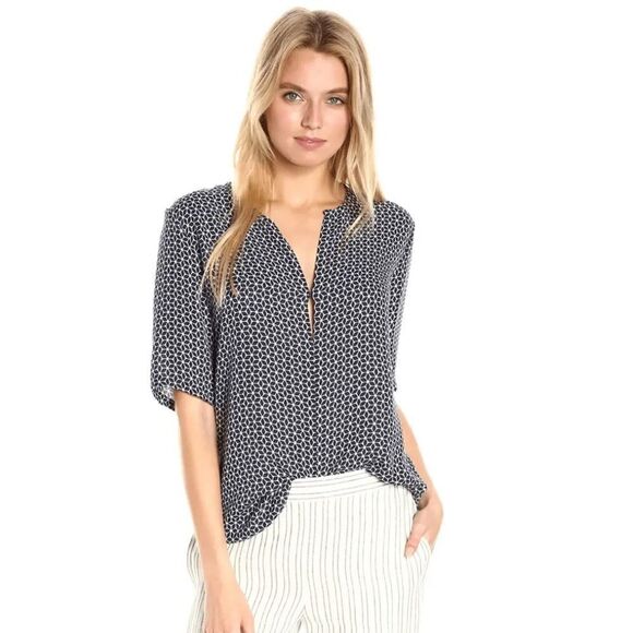 Theory Antazie Tile Geo Print Silk Top - Picture 1 of 10